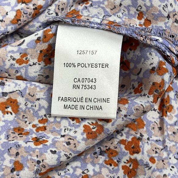 Cupcakes & Cashmere Violet Pink Floral Ruffle Neck Long Sleeve Blouse Medium - Picture 9 of 11